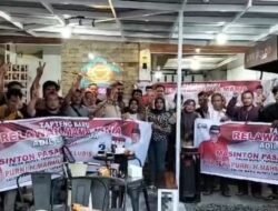 Galeri Video: Relawan MAMA Mania Siap Menangkan Masinton-Mahmud di Pilkada Tapteng dan Teken Kontrak Politik